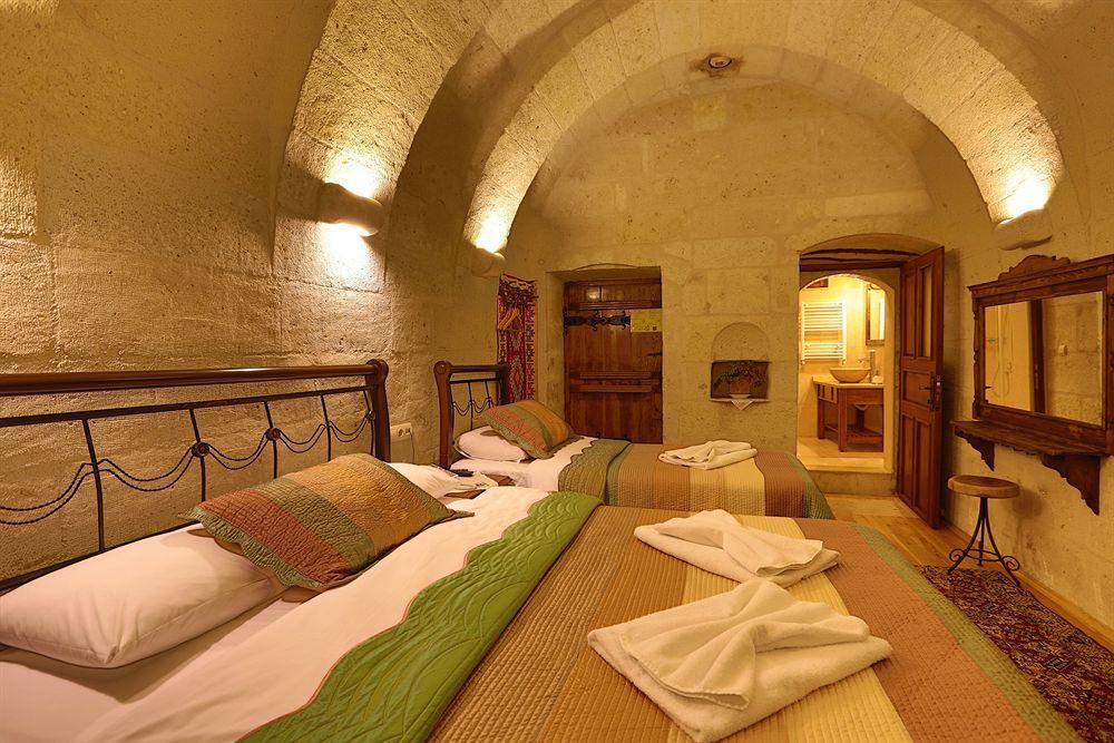 Safran Cave Hotel Гореме Экстерьер фото